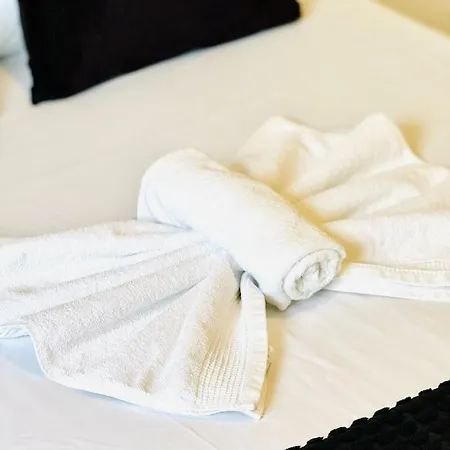 Amazing Space - 4 Bedroom Apartament