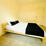 Apartment Amazing Space - 4 Bedroom *