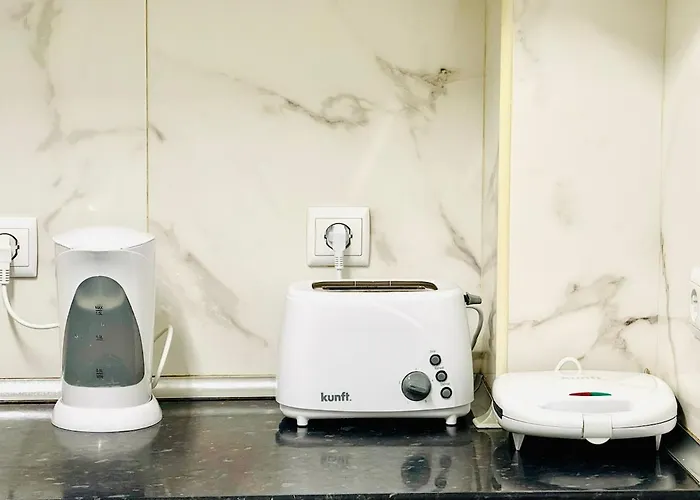 Amazing Space - 4 Bedroom Appartement *