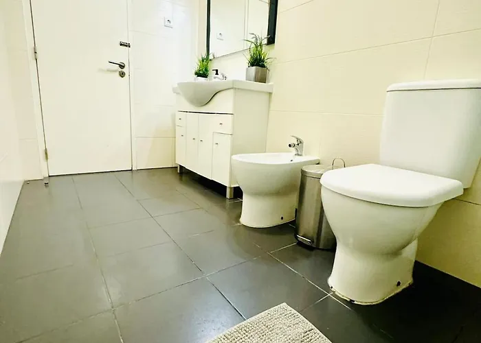 Amazing Space - 4 Bedroom *