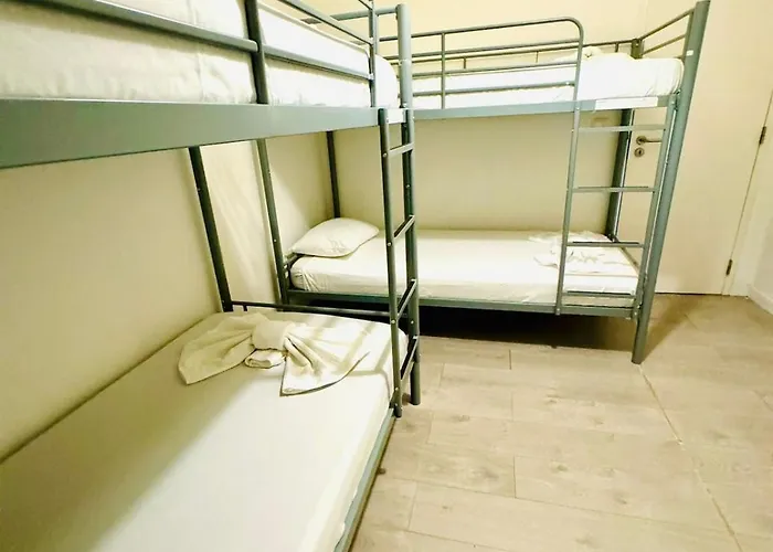 Amazing Space - 4 Bedroom Appartement